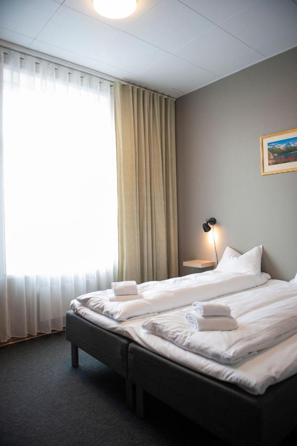 Henriks Hotell Skien Buitenkant foto